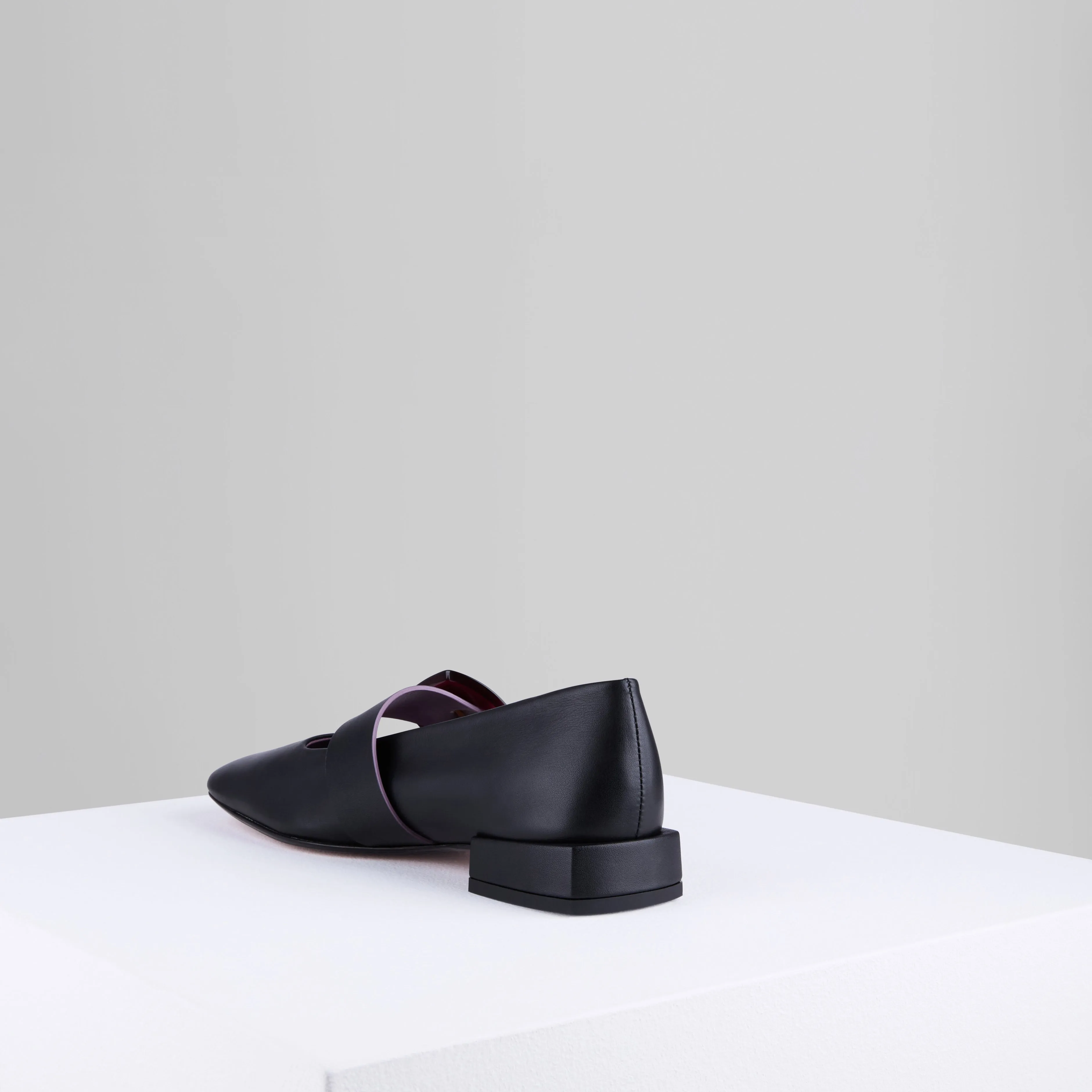 Rebecca Flat Mary Jane in Nero